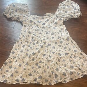 Eesome White and Blue Floral Dress